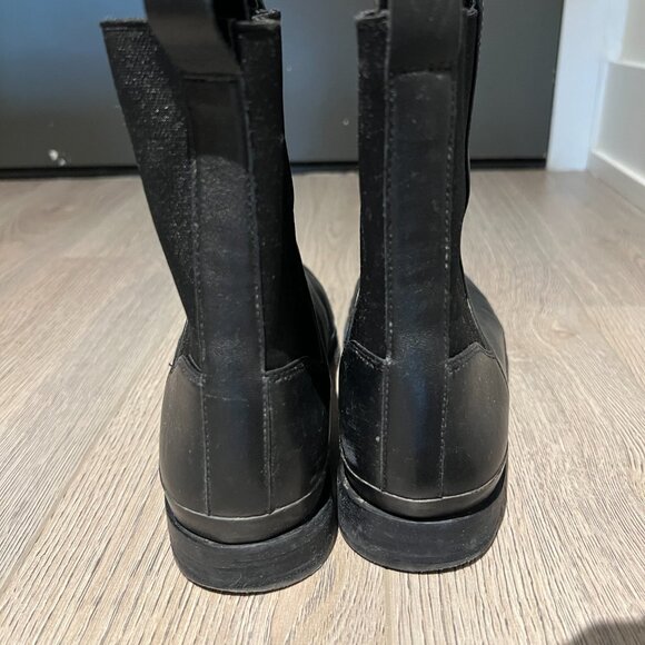 Vince Cecyl Leather Ankle Boot - Picture 3 of 5